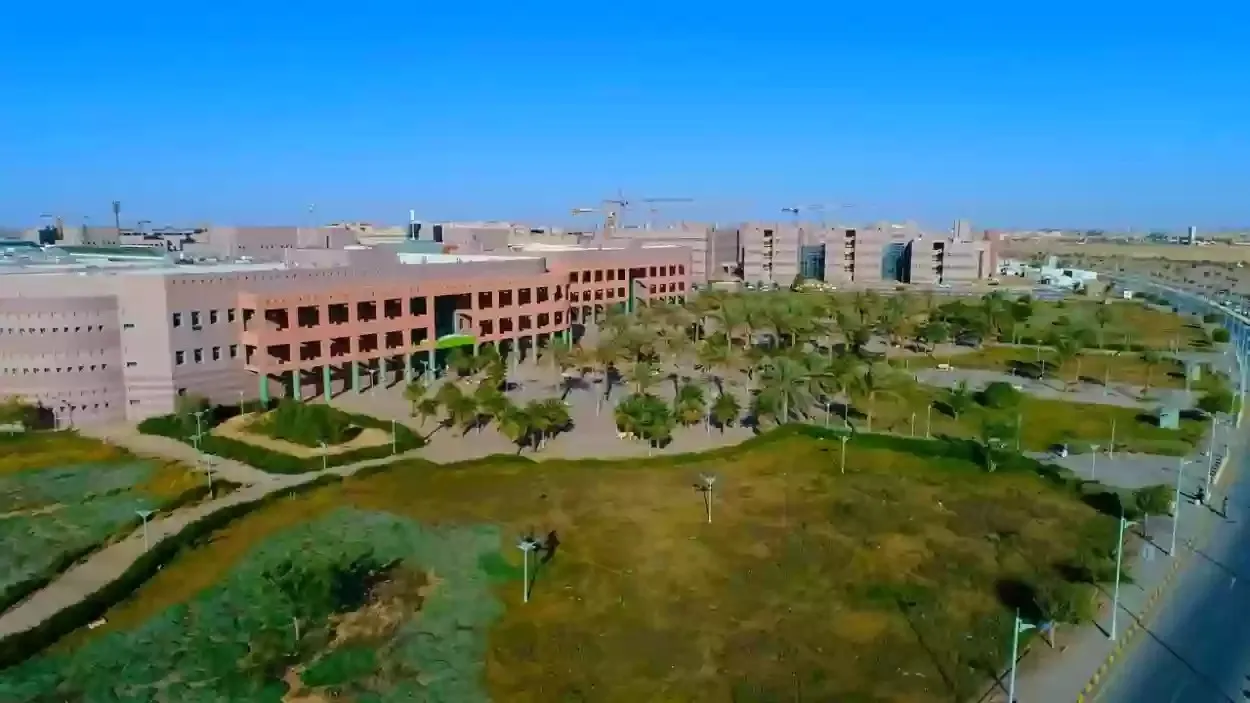 مواعيد التسجيل في الكلية التقنية