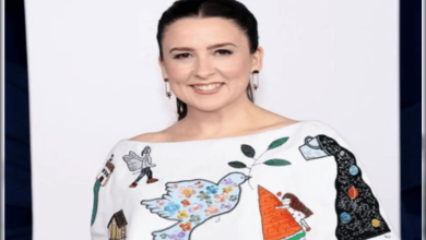 من هي مس رايتشل ويكيبيديا السيرة الذاتية