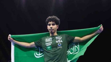الملاكم السعودي محمد العقل