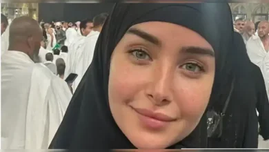 صور هنا الزاهد في العمرة بعد مهرجان البحر الأحمر